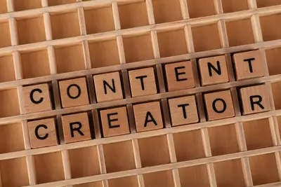 Youtuber e media tradizionali: come i creator entrano in TV
