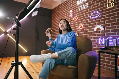 Crecimiento youtuber mukbang: tácticas para atraer fans digitales
