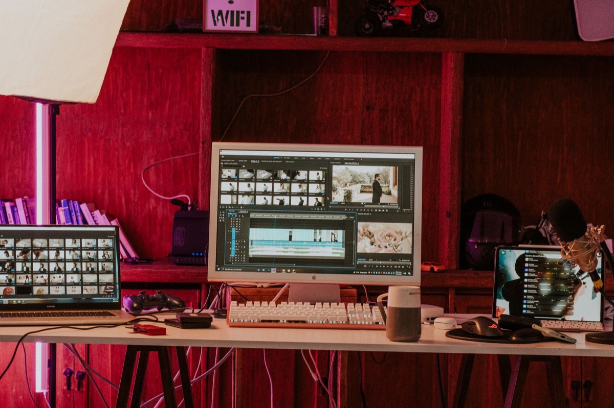 Software voor videobewerking op een computerscherm