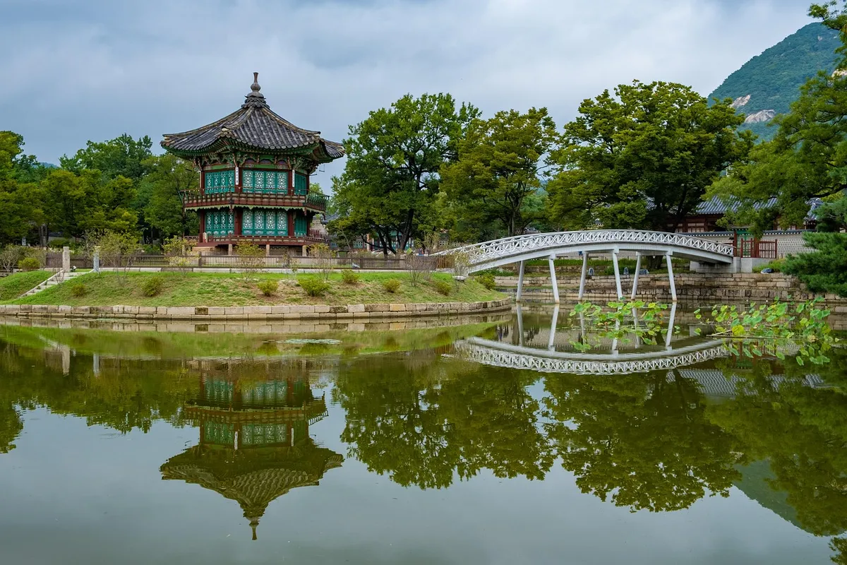 hyangwonjeong pavilion, pond, cultural heritage, park, gyeongbokgung palace, seoul, korean architecture, south korea, palace, cultural landmark, gyeongbokgung p